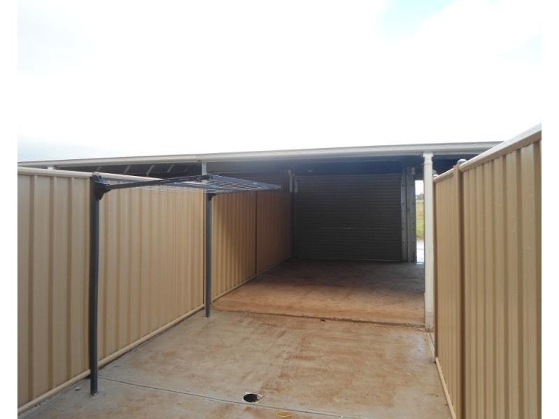 2/230 Newton Boulevard, Munno Para West SA 5115