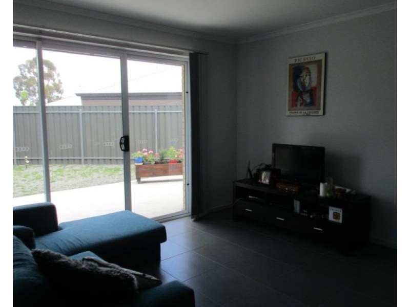 2/3 St Clair Avenue, Para Hills SA 5096