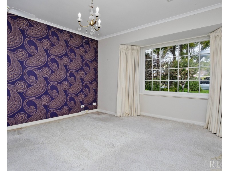 7 Knightsbridge Road, Leabrook SA 5068