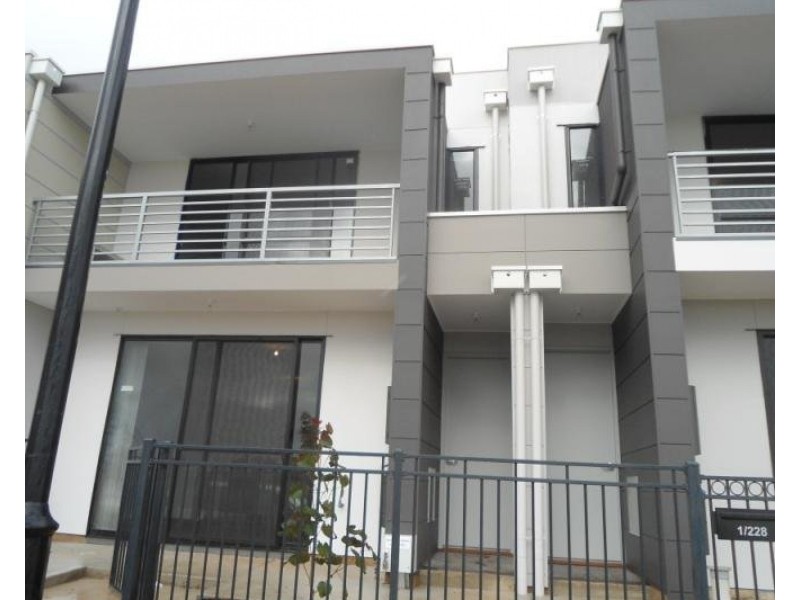 1/228 Newton Boulevard, Munno Para West SA 5115