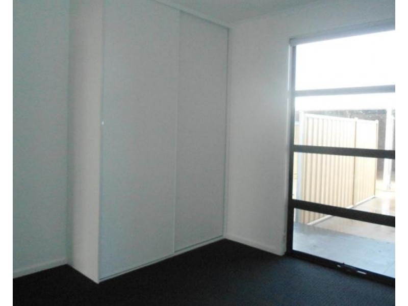 1/228 Newton Boulevard, Munno Para West SA 5115