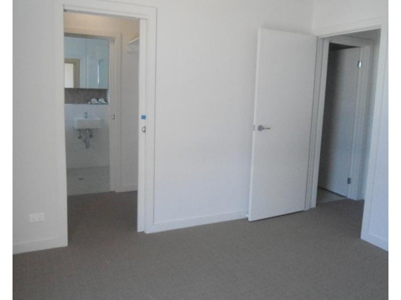 135 East, Brompton SA 5007