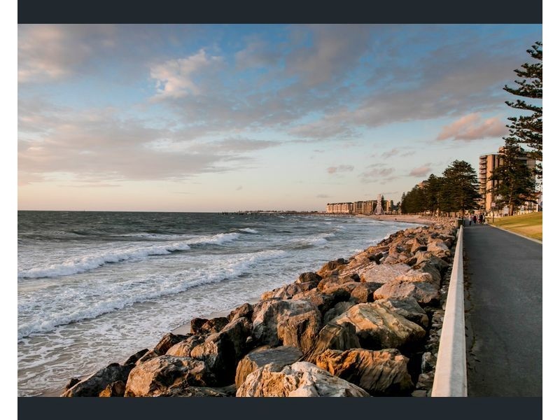 19/8-10 Robert Street, Glenelg South SA 5045