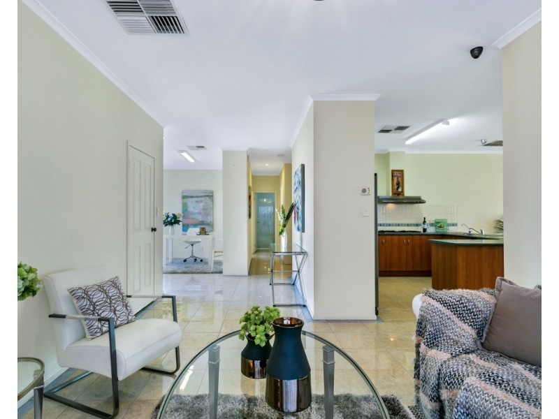 129 Hanson Road, Woodville North SA 5012