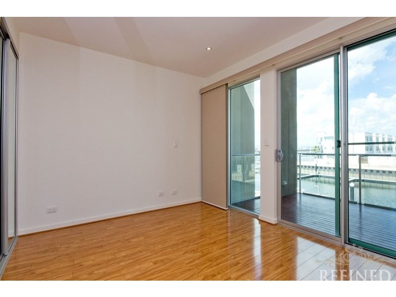 16 Pilla Avenue, New Port SA 5015