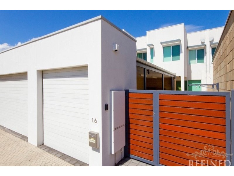 16 Pilla Avenue, New Port SA 5015