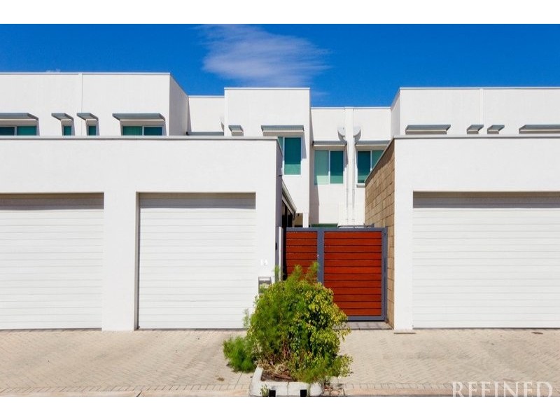 16 Pilla Avenue, New Port SA 5015