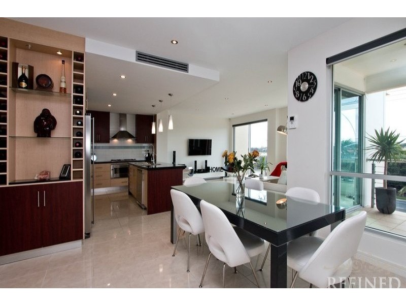 37 Military Road, Tennyson SA 5022