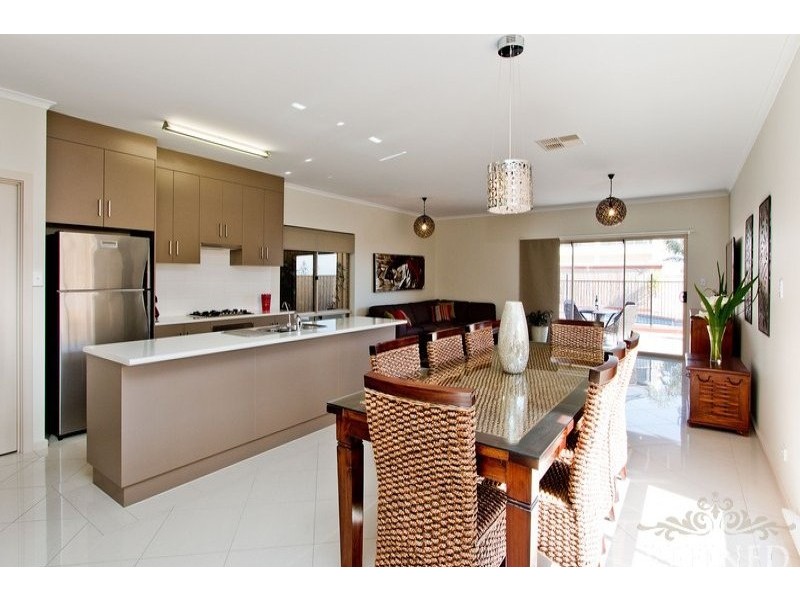 8A Bathurst Avenue, Moana SA 5169