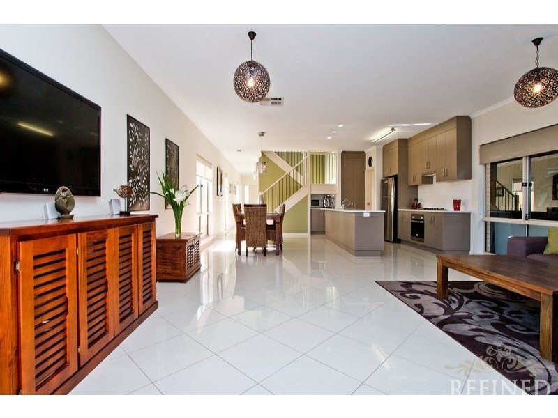 8A Bathurst Avenue, Moana SA 5169