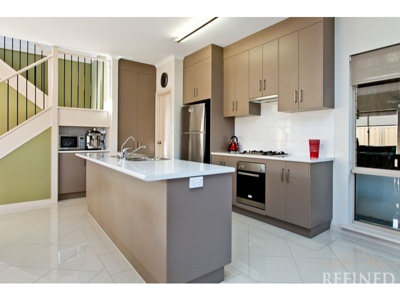 8A Bathurst Avenue, Moana SA 5169