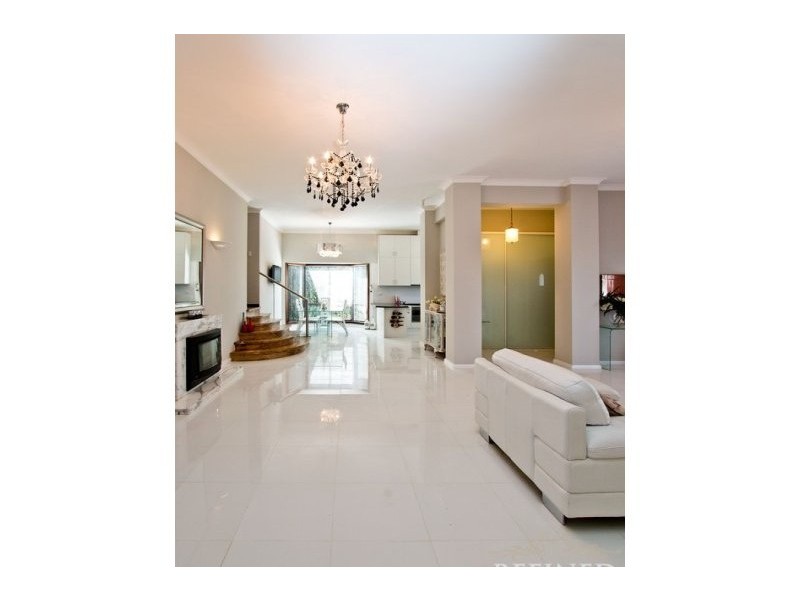 23 Doulton Drive, Trott Park SA 5158