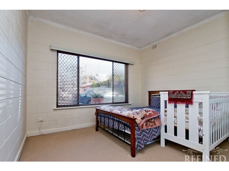 9/2 Emerson Road, Black Forest SA 5035