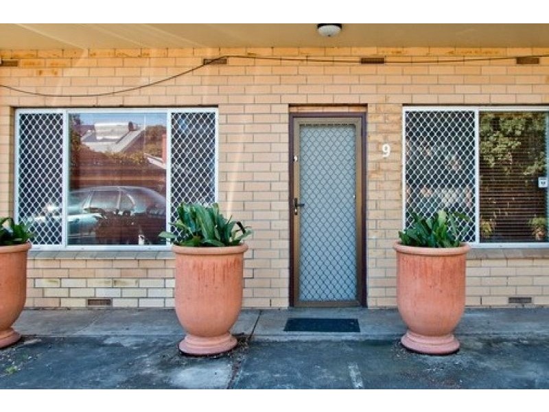 9/2 Emerson Road, Black Forest SA 5035
