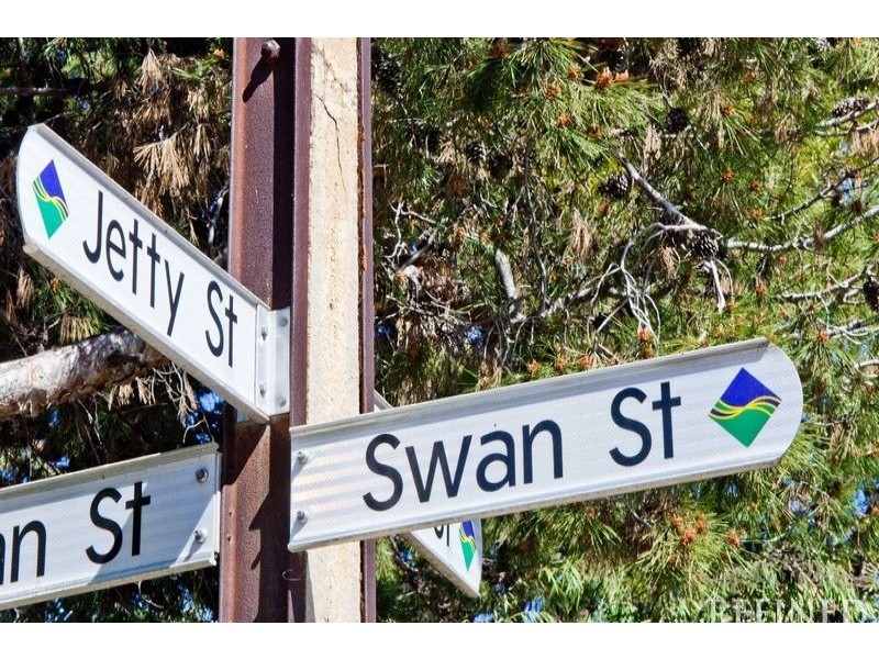 64 Swan Street, Grange SA 5022