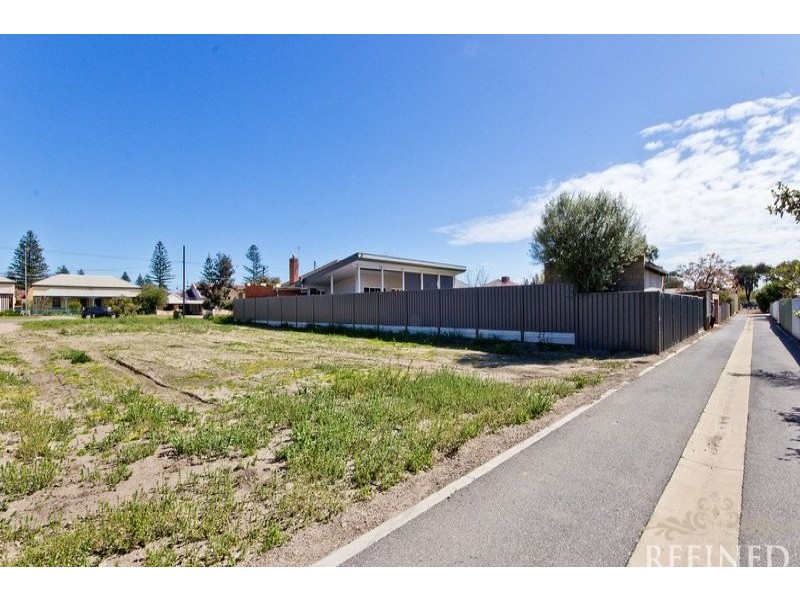 64 Swan Street, Grange SA 5022