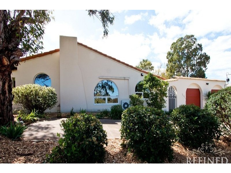 12 Kirrawee Drive, Redwood Park SA 5097