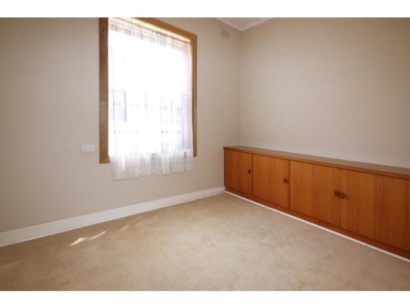 4 Fifth Avenue, Woodville Gardens SA 5012