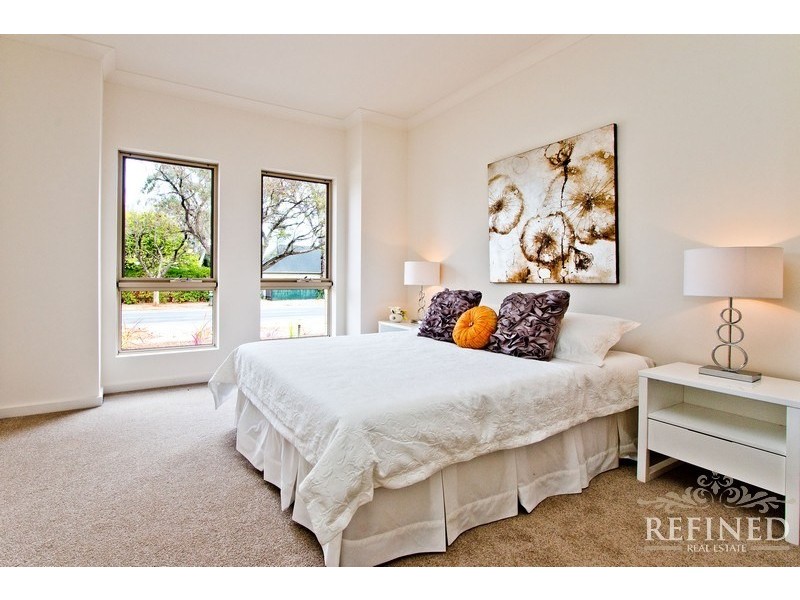 9 Price Avenue, Lower Mitcham SA 5062