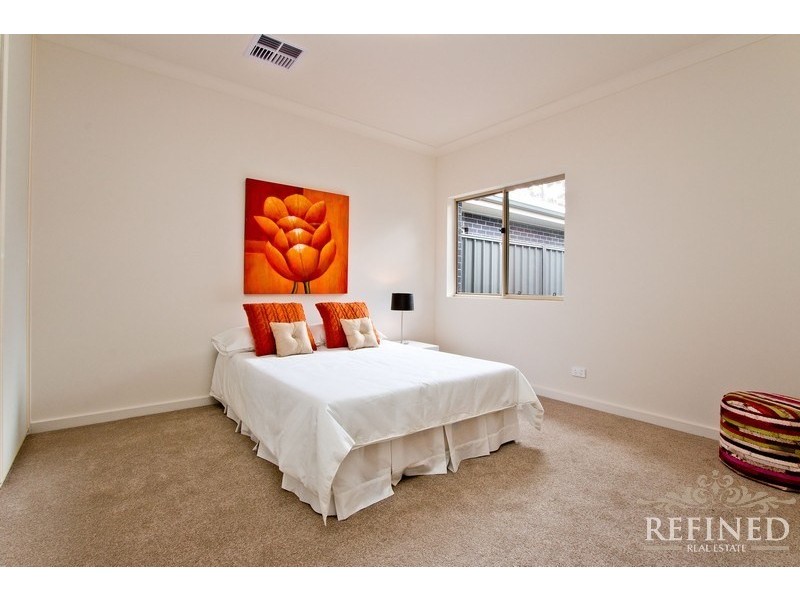 9 Price Avenue, Lower Mitcham SA 5062
