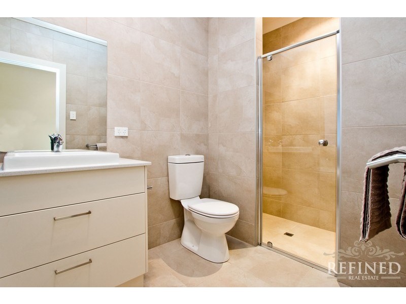 9 Price Avenue, Lower Mitcham SA 5062