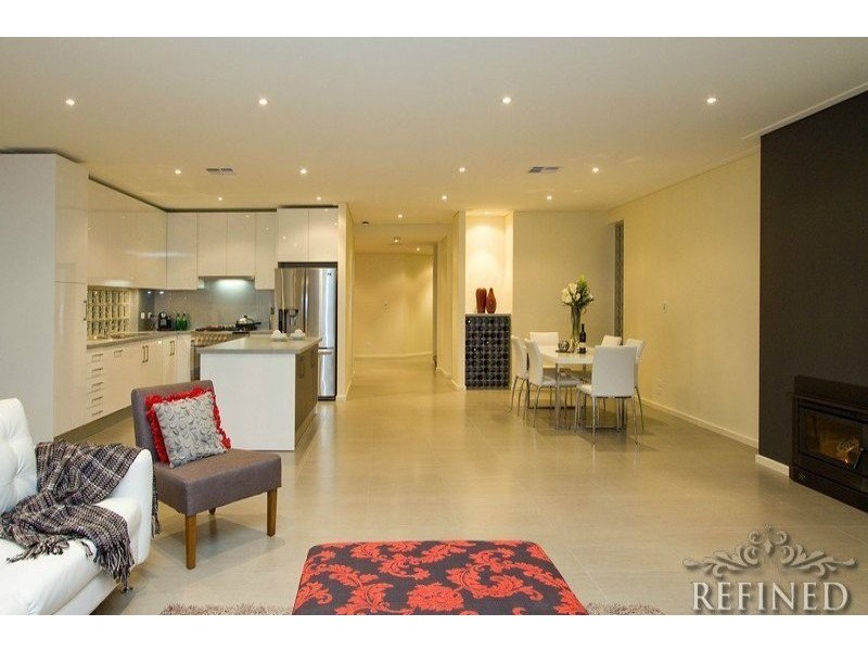 54 Shearwater Drive, Mawson Lakes SA 5095