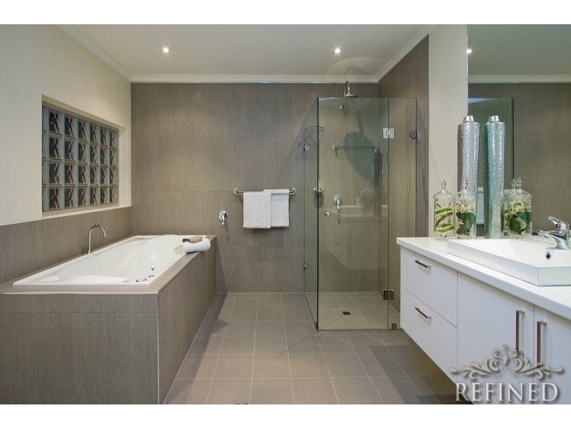 54 Shearwater Drive, Mawson Lakes SA 5095