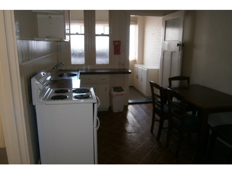 4/20 Durham Street, Glenelg SA 5045