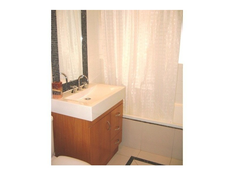 2/4 Division Street, Coogee NSW 2034