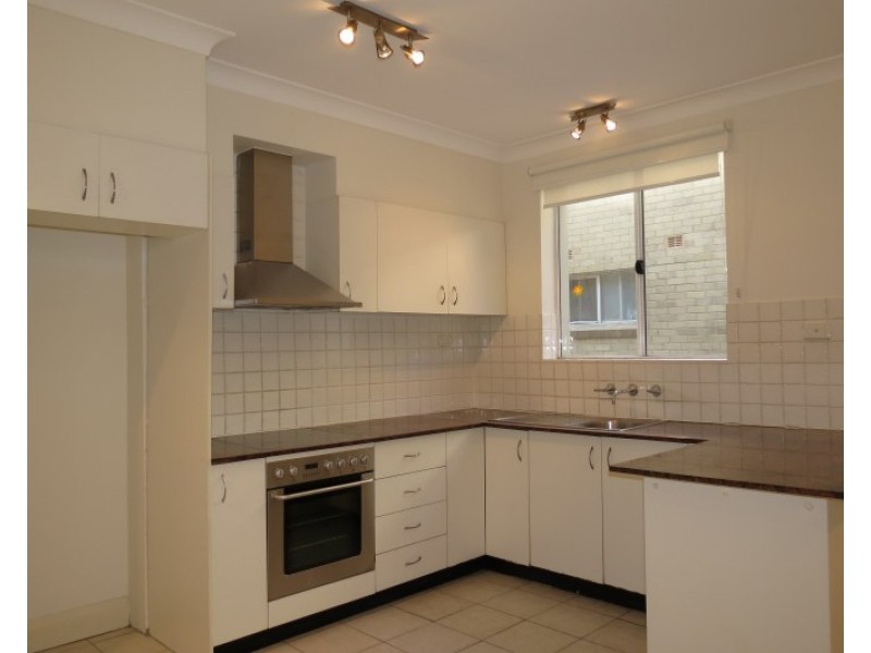 4/142 Curlewis Street, Bondi Beach NSW 2026