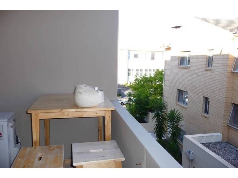 13/66 Beach Road, Bondi Beach NSW 2026