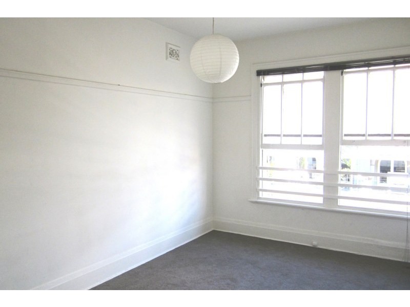 2/7 Hall Street, Bondi Beach NSW 2026