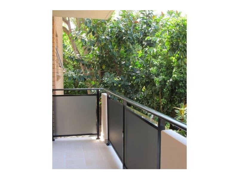 2/33 Sir Thomas Mitchell Road, Bondi Beach NSW 2026