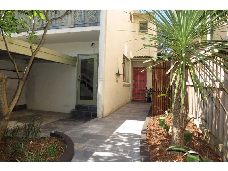 48 Ruthven Street, Bondi Junction NSW 2022