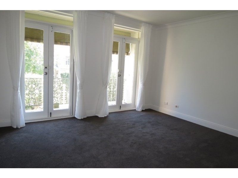 48 Ruthven Street, Bondi Junction NSW 2022