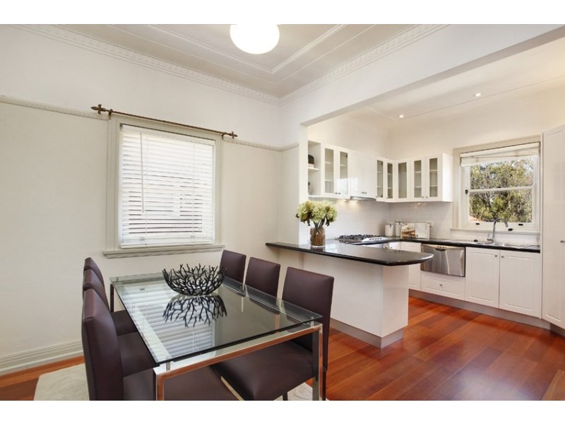 2/127 New South Head Road, Vaucluse NSW 2030