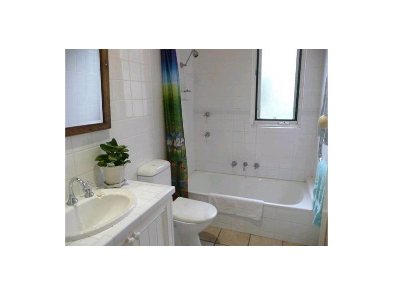 1 Chambers Avenue, Bondi Beach NSW 2026