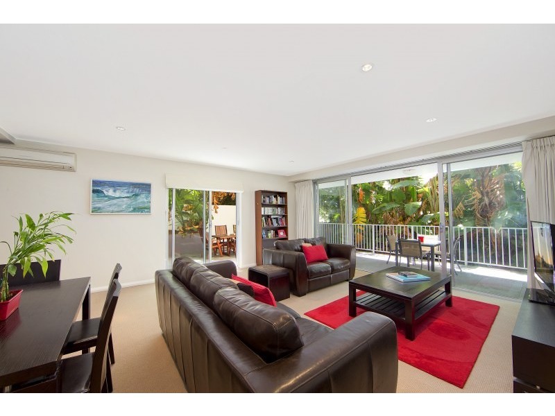 2/7 Sir Thomas Mitchell Road, Bondi Beach NSW 2026