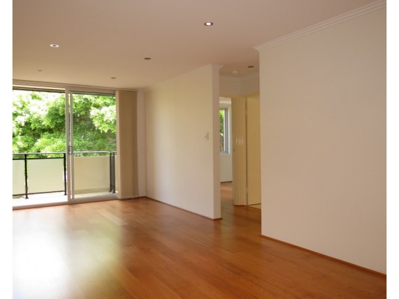 10/33 Sir Thomas Mitchell Road, Bondi Beach NSW 2026