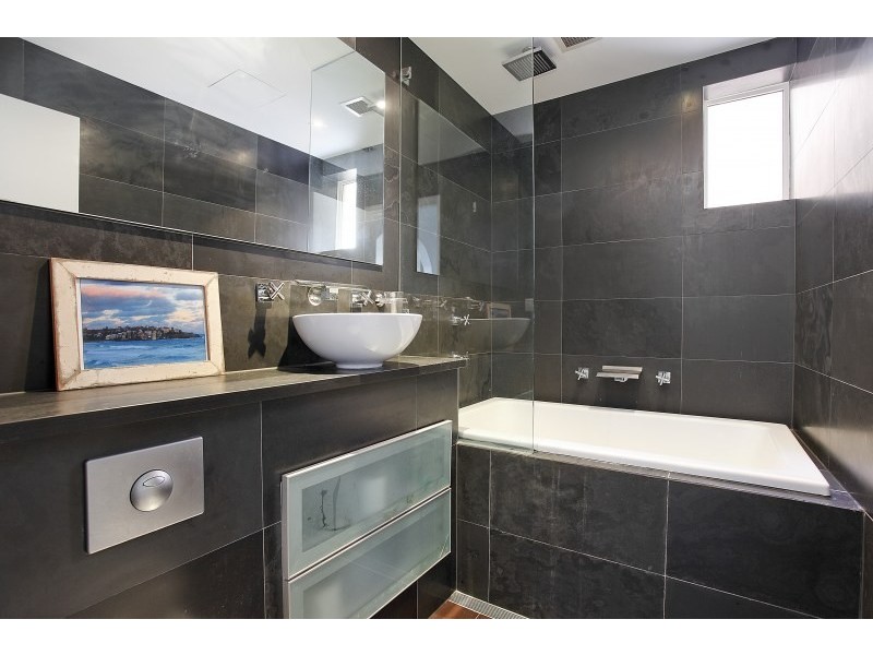 29/5 Campbell Parade, Bondi Beach NSW 2026