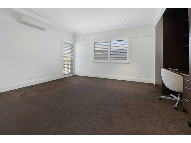 16 Clifton Road, Clovelly NSW 2031