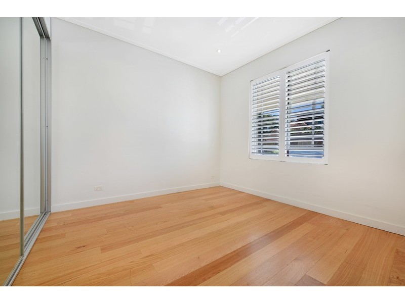 16 Clifton Road, Clovelly NSW 2031