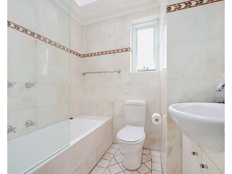 1/25 Dellview Street, Tamarama NSW 2026