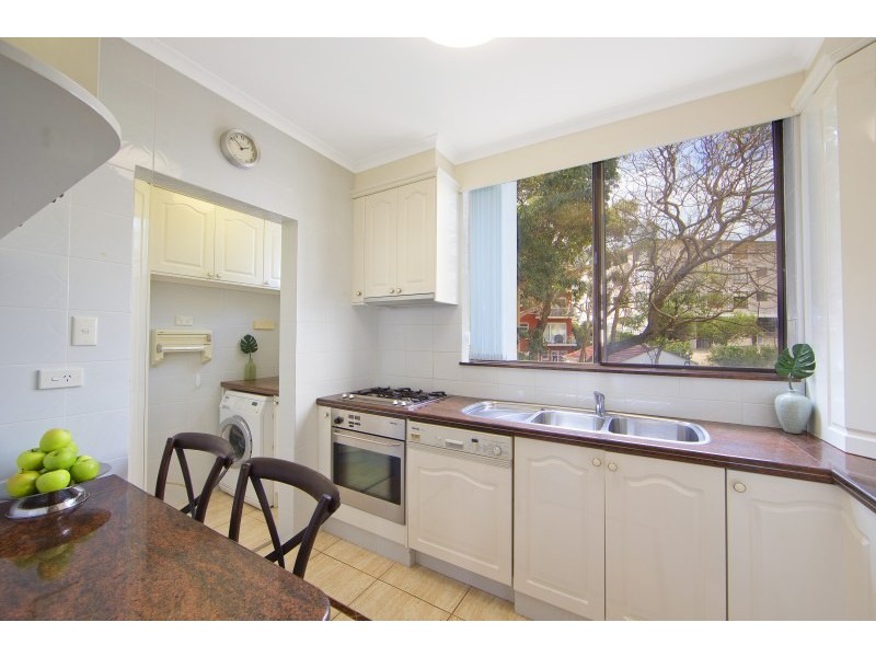 25/17 Wallis Parade, North Bondi NSW 2026