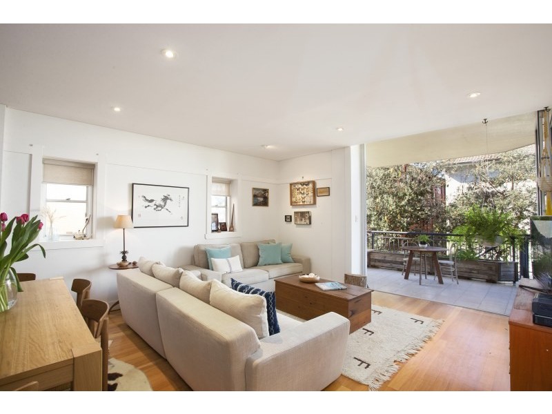 1/2 Dellview Street, Tamarama NSW 2026