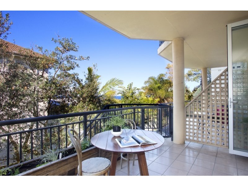 1/2 Dellview Street, Tamarama NSW 2026