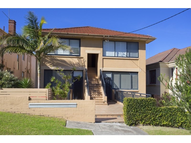 1/2 Dellview Street, Tamarama NSW 2026