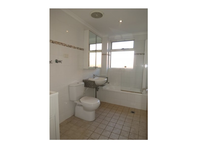 12/96 Murriverie Road, North Bondi NSW 2026