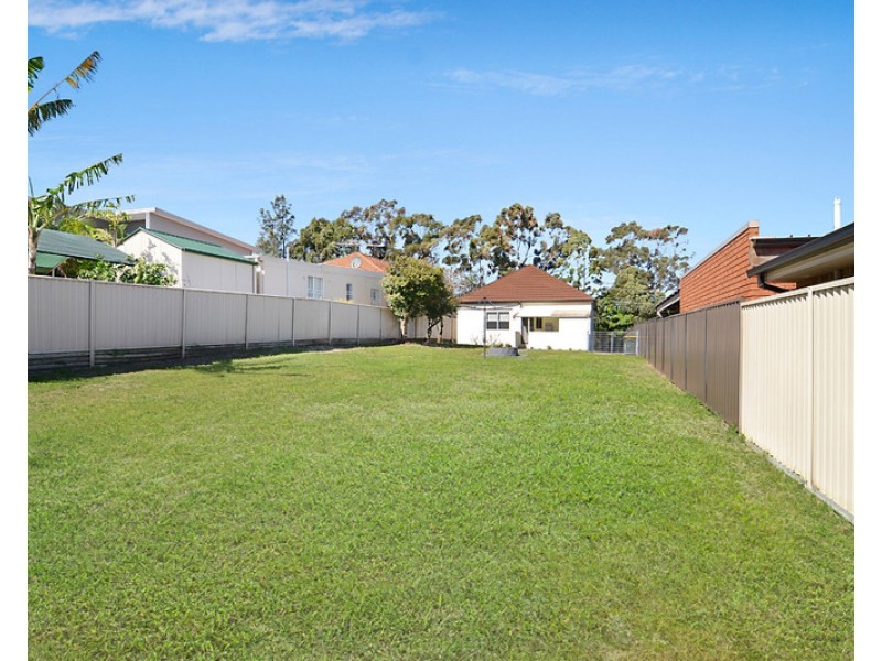 87 Sparks Street, Eastlakes NSW 2018