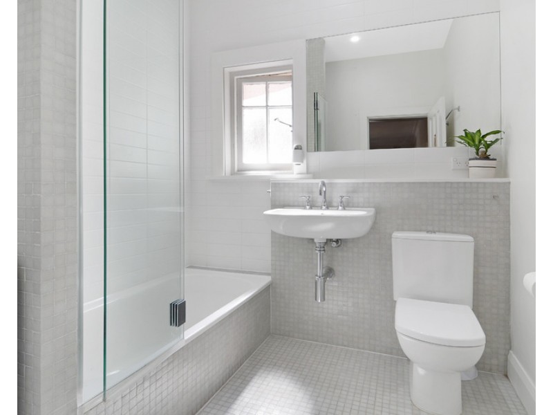 4/57 Sir Thomas Mitchell Road, Bondi Beach NSW 2026